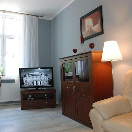Apartament U Doris Apartment Слупск Екстериор снимка