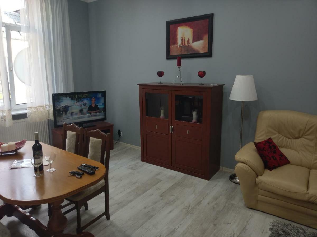 Apartament U Doris Apartment Слупск Екстериор снимка