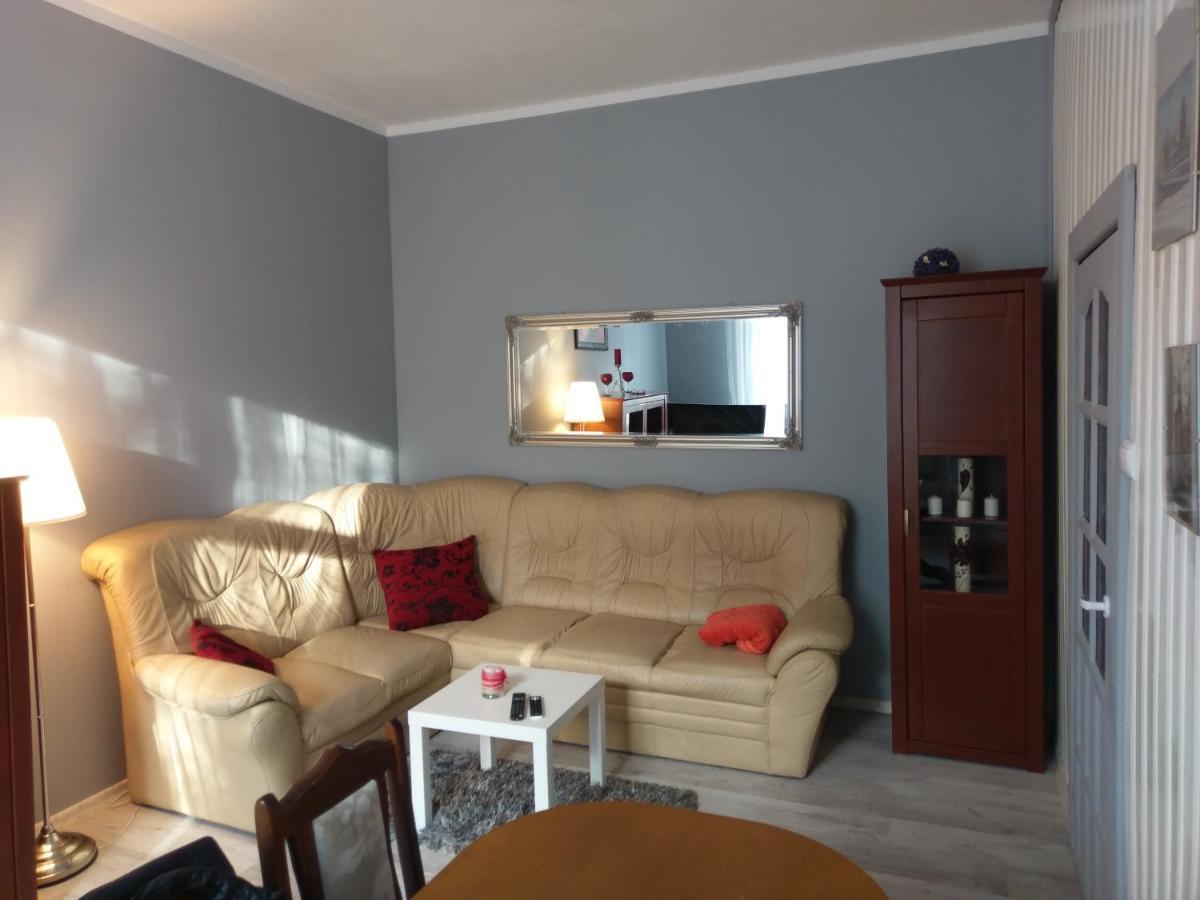 Apartament U Doris Apartment Слупск Екстериор снимка